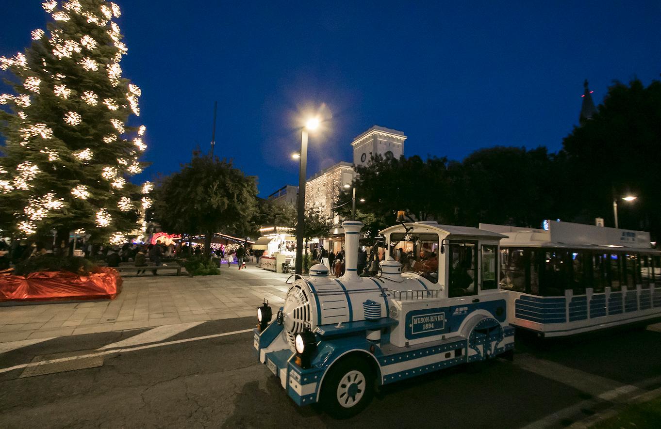 Immagine per Monfalcone si prepara al Natale, grande festa per illuminare la città